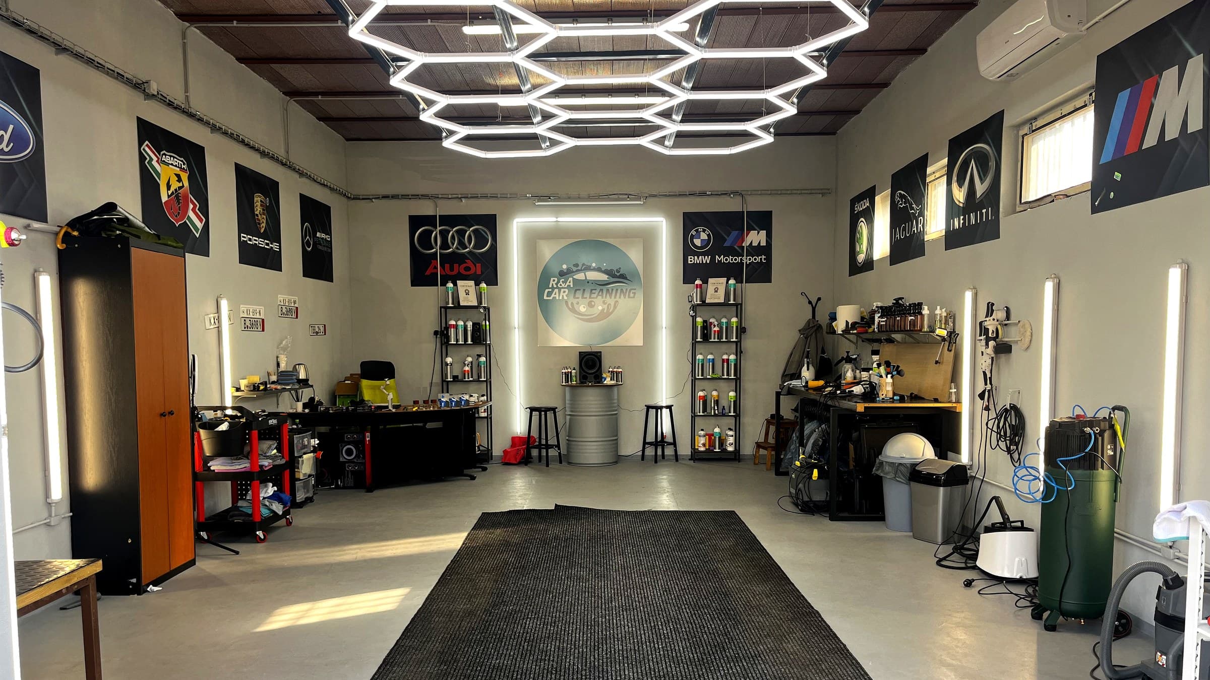 Dílna — pohled do interiéru